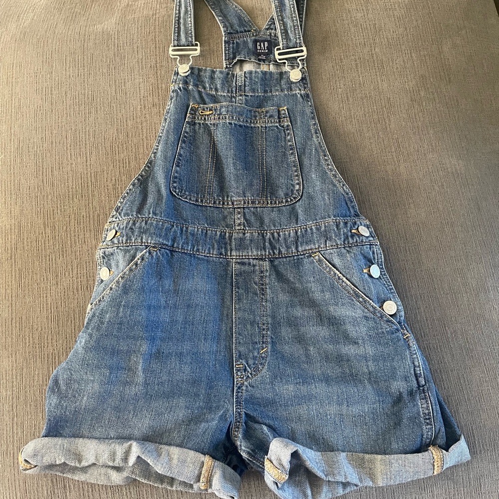 Gap denim overall shorts